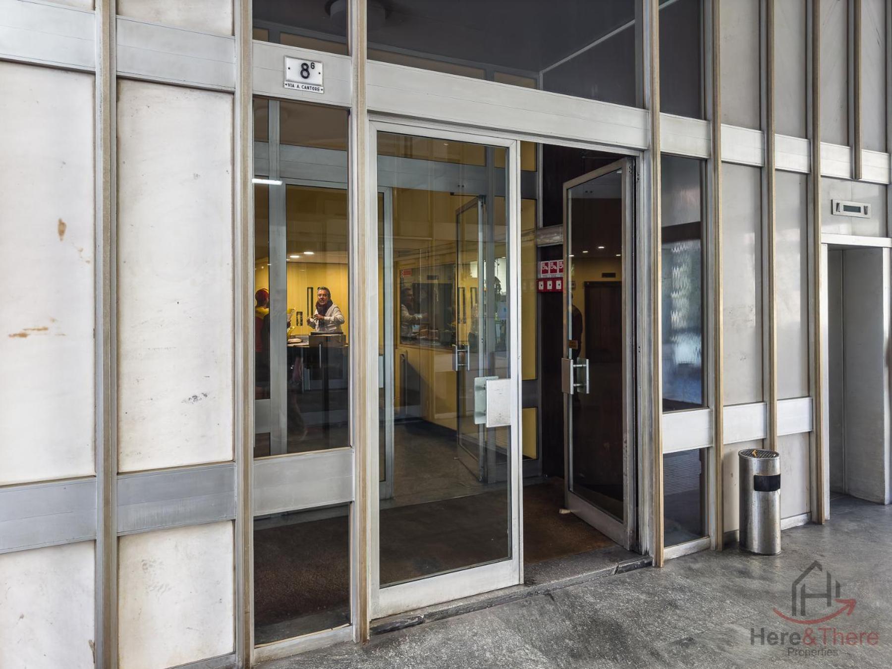 Apartment Terminal Crociere - Treni 8min - Hiper Wifi